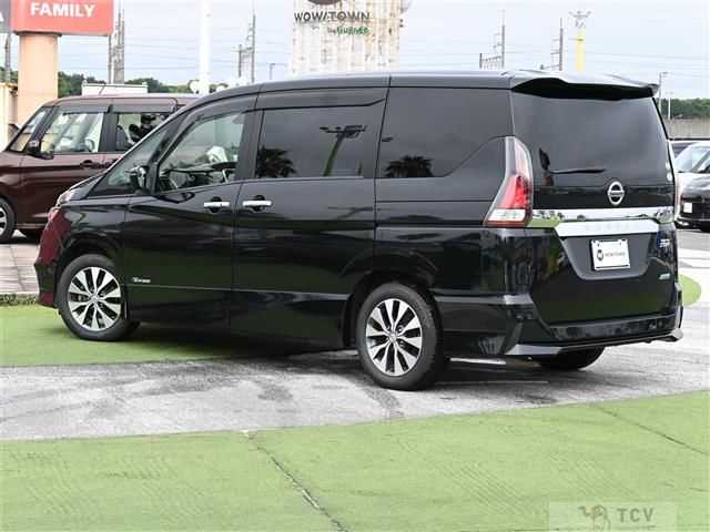 2017 Nissan Serena
