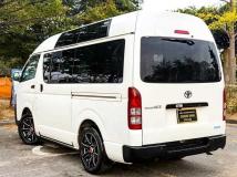 2010 Toyota Hiace Van