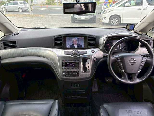 2016 Nissan Elgrand