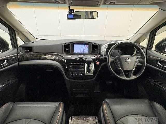 2015 Nissan Elgrand