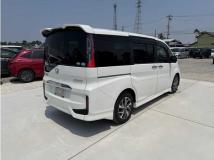 2015 Honda Step WGN