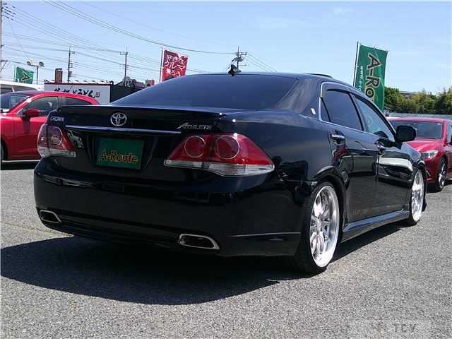 2010 Toyota Crown