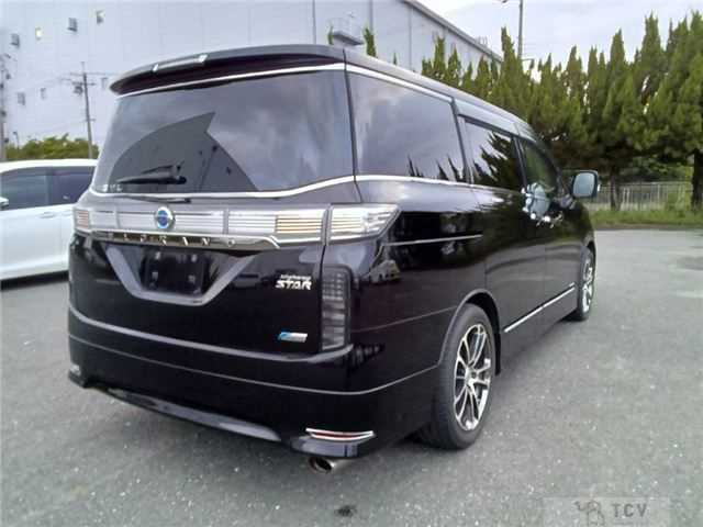 2018 Nissan Elgrand