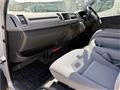 2005 Toyota Hiace