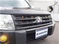 2011 Mitsubishi Pajero