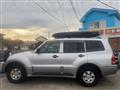 2002 Mitsubishi Pajero