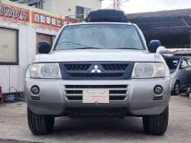 2002 Mitsubishi Pajero