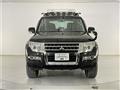 2017 Mitsubishi Pajero