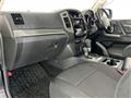 2017 Mitsubishi Pajero