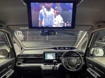 2015 Honda Step WGN