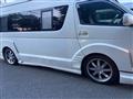2011 Toyota Hiace Commuter