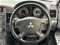 2011 Mitsubishi Pajero