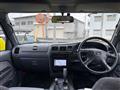 2002 Toyota Hilux