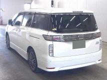2018 Nissan Elgrand