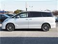 2014 Toyota Estima Hybrid