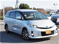 2014 Toyota Estima Hybrid