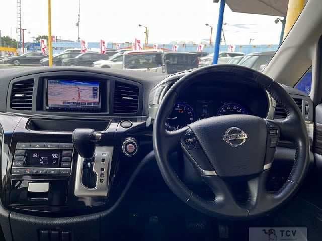 2018 Nissan Elgrand