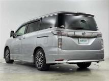 2015 Nissan Elgrand