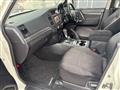 2012 Mitsubishi Pajero