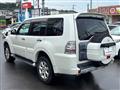2012 Mitsubishi Pajero