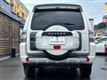 2012 Mitsubishi Pajero
