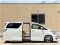 2014 Toyota Vellfire