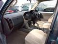 2002 Mitsubishi Pajero