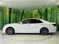 2014 Toyota Crown Hybrid