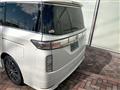 2014 Nissan Elgrand