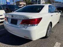 2013 Toyota Crown