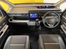 2015 Honda Step WGN