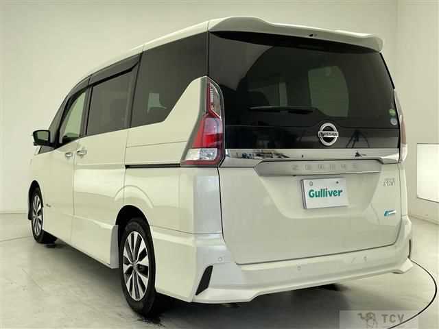 2017 Nissan Serena