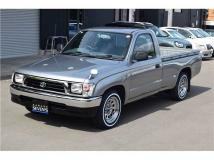 2003 Toyota Hilux