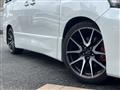 2014 Toyota Vellfire