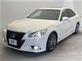 2013 Toyota Crown Hybrid