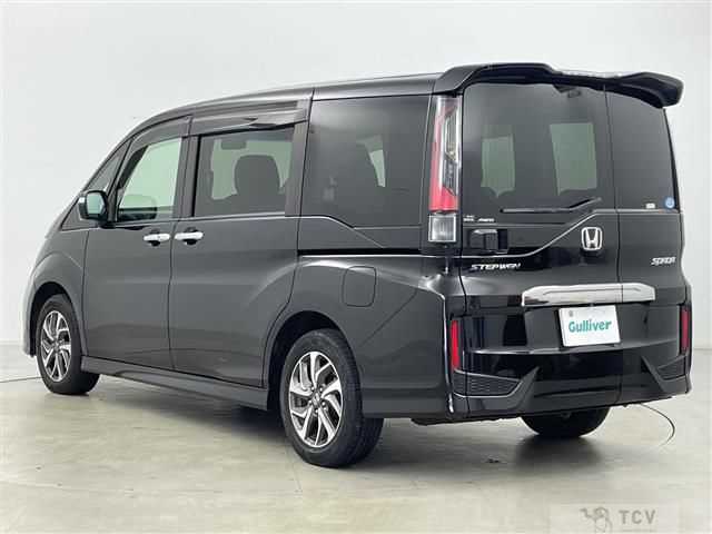 2016 Honda Step WGN