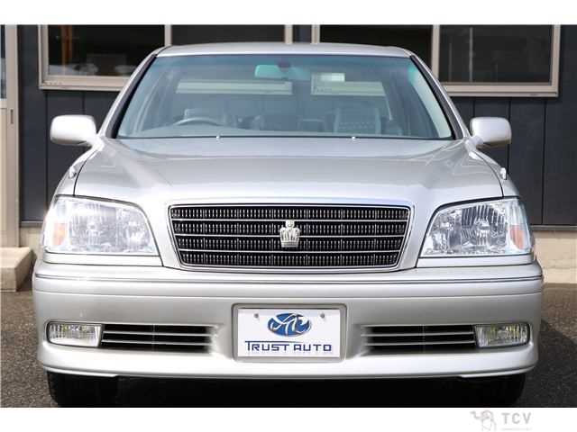 2003 Toyota Crown