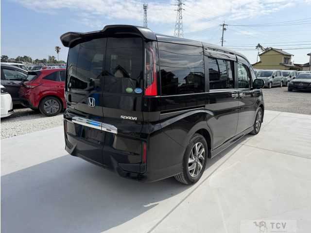 2016 Honda Step WGN