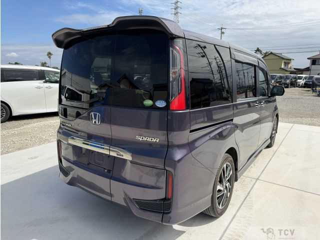 2016 Honda Step WGN
