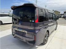 2016 Honda Step WGN