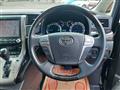 2012 Toyota Alphard Hybrid