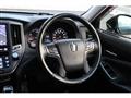 2013 Toyota Crown Hybrid