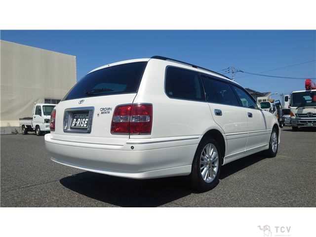 2002 Toyota Crown Estate
