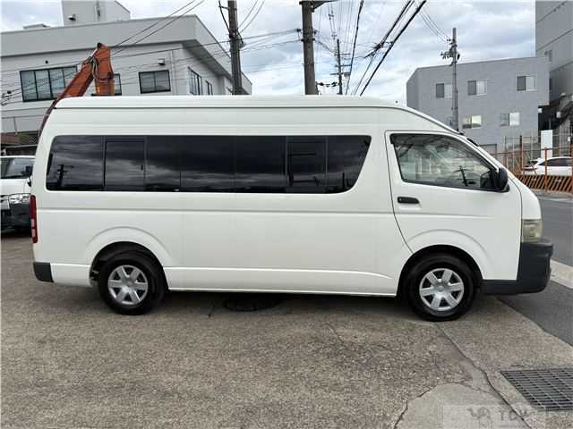 2007 Toyota Hiace