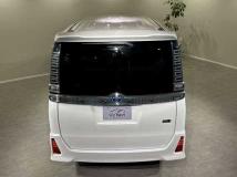 2017 Toyota Voxy