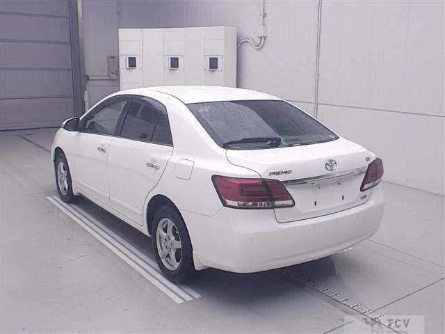 2017 Toyota Premio