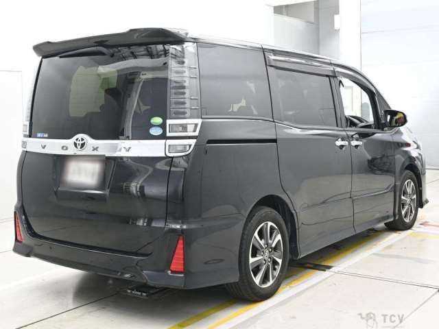 2019 Toyota Voxy