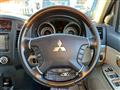 2013 Mitsubishi Pajero