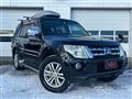 2013 Mitsubishi Pajero