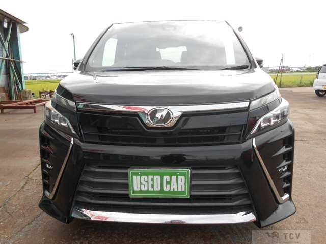 2017 Toyota Voxy